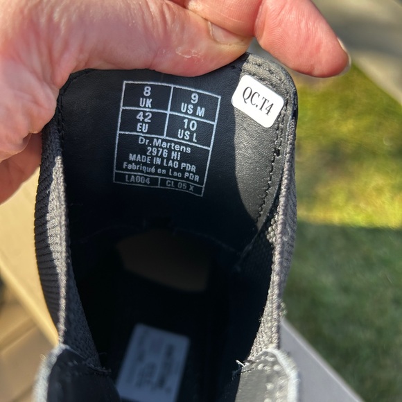 NEW Dr. Martens Hi Chelsea Black Boots 2976 - Picture 6 of 9